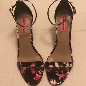 Betsey Johnson Blaik Floral Strap Heels
